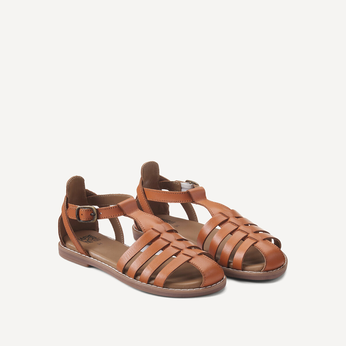 Δερμάτινα πέδιλα με κλειστή φτέρνα