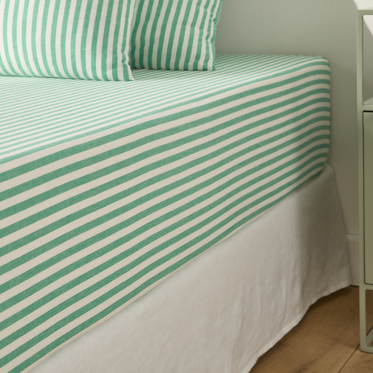 Βαμβακερό σεντόνι με λάστιχο και γύρισμα 30 εκ. 90x190 cm