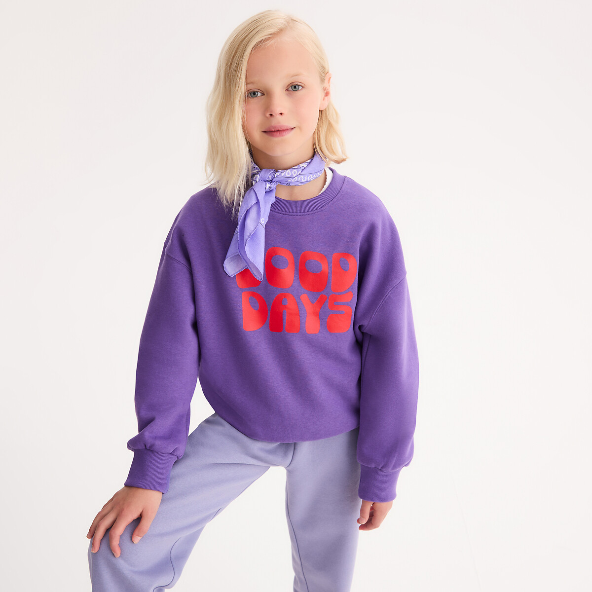 Φούτερ με στρογγυλό λαιμό και μήνυμα