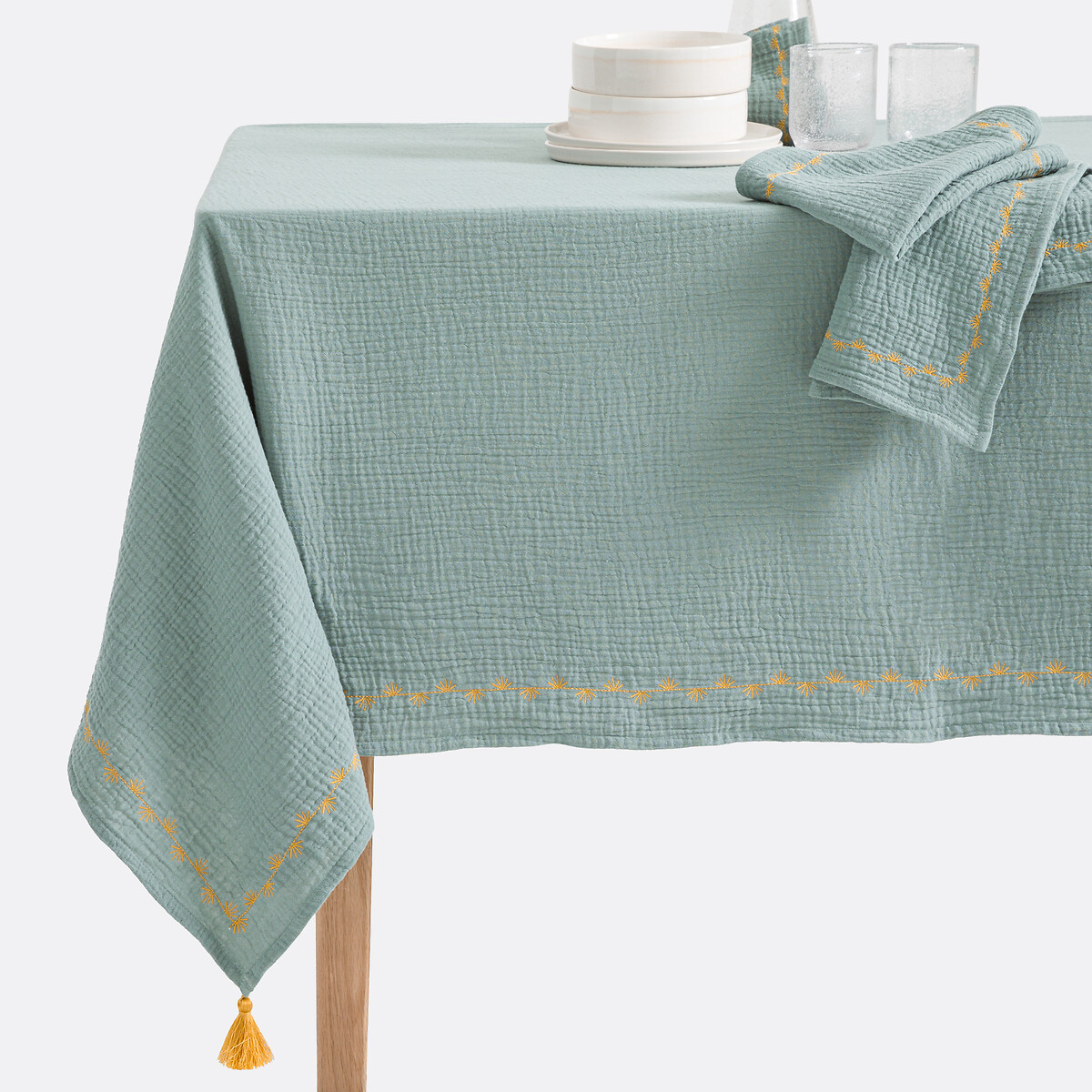Τραπεζομάντηλο από κεντημένη βαμβακερή μουσελίνα 150x150 cm