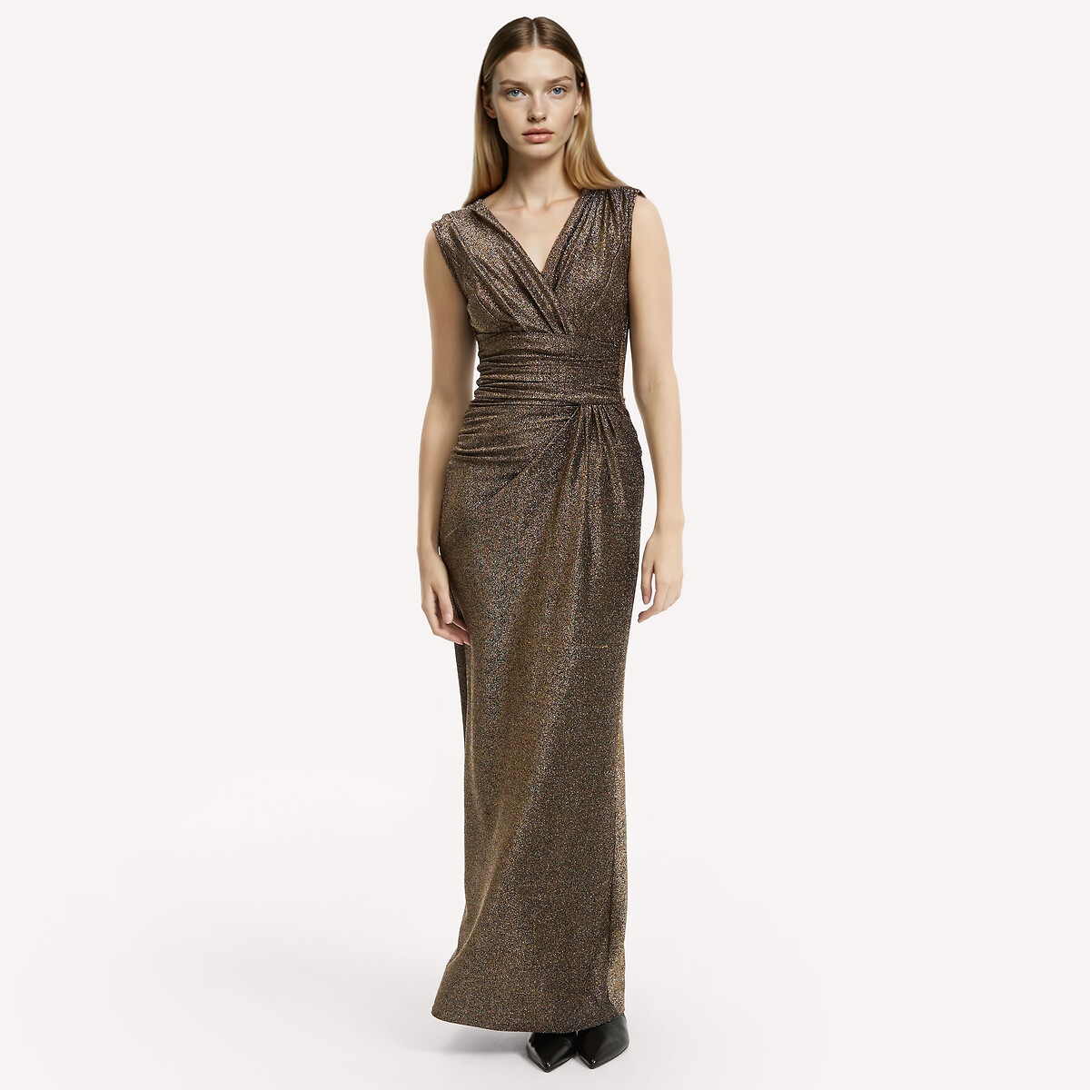 Anne Weyburn Μακρύ