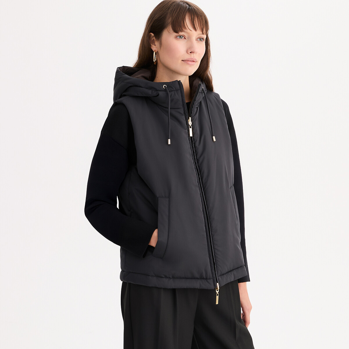 Αμάνικο μπουφάν διπλής όψης με κουκούλα