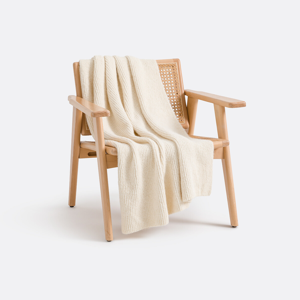 Κουβέρτα πλεκτή με ραβδωτό σχέδιο 130x170 cm