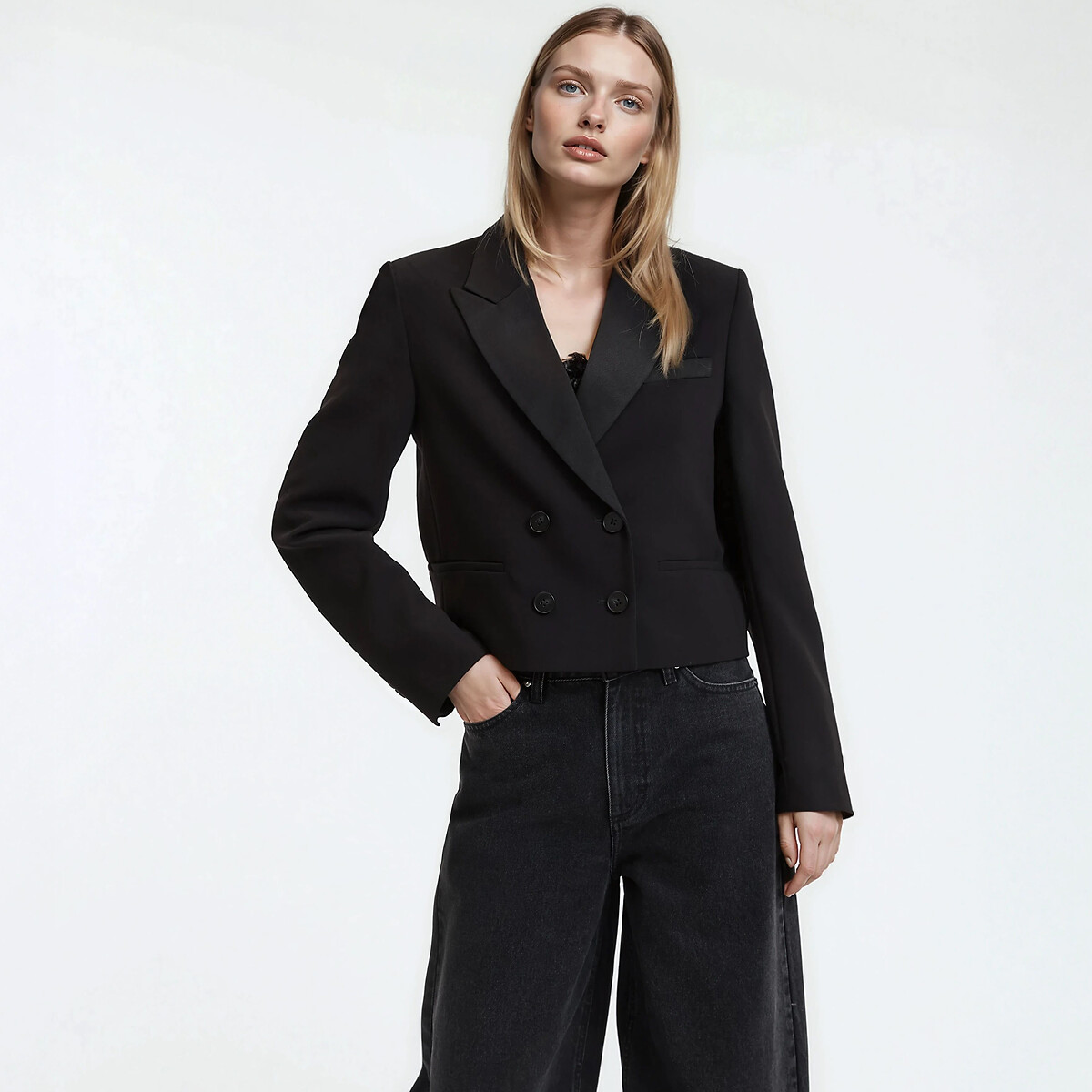 Κοντό σακάκι σπένσερ