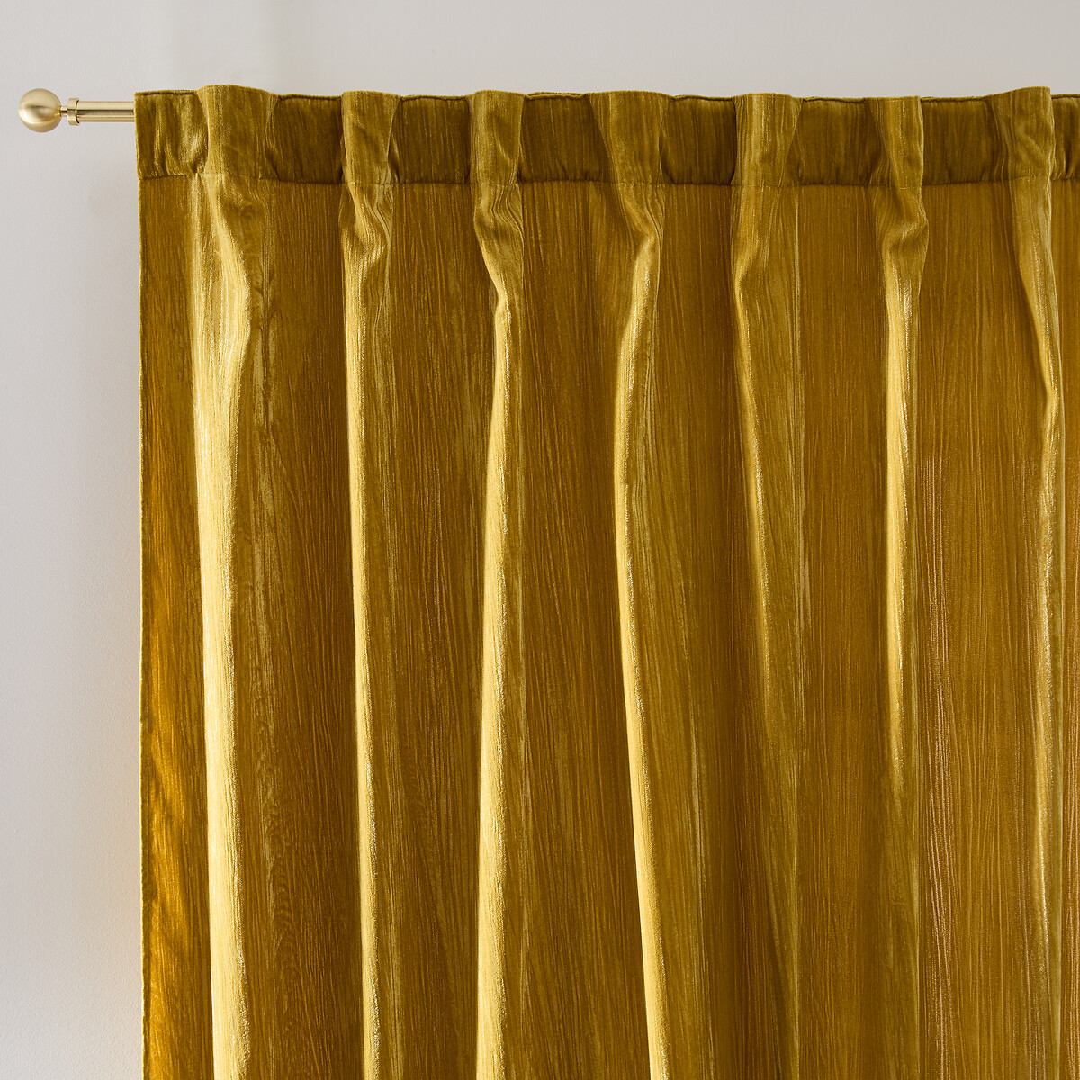 Κουρτίνα από βελούδο με κρυφές θηλιές – Susana