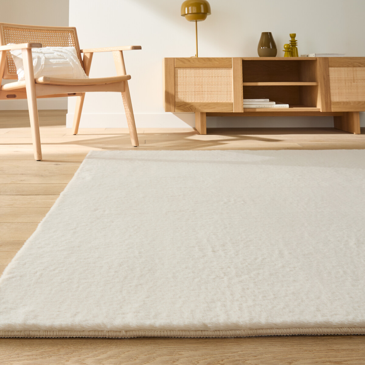 Ορθογώνιο χαλί απομίμηση γούνας Esmia 160x230 cm Μ160xΠ230cm