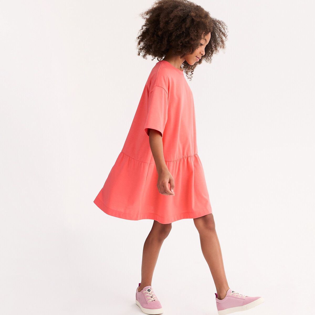 Φόρεμα με κοντά μανίκια από βαμβακερό ζέρσεϊ