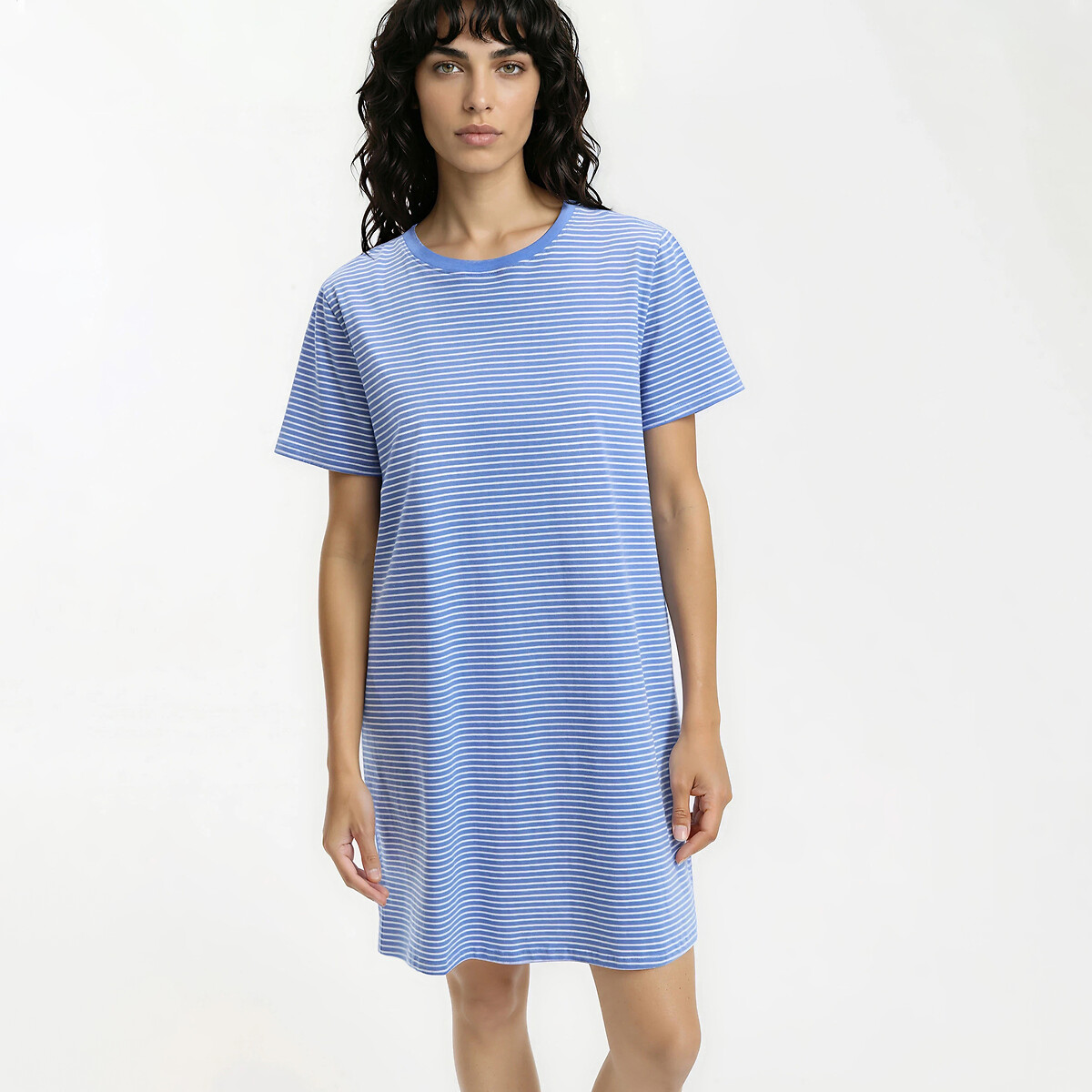 Νυχτικό από βαμβακερή φανέλα με λεπτές ρίγες