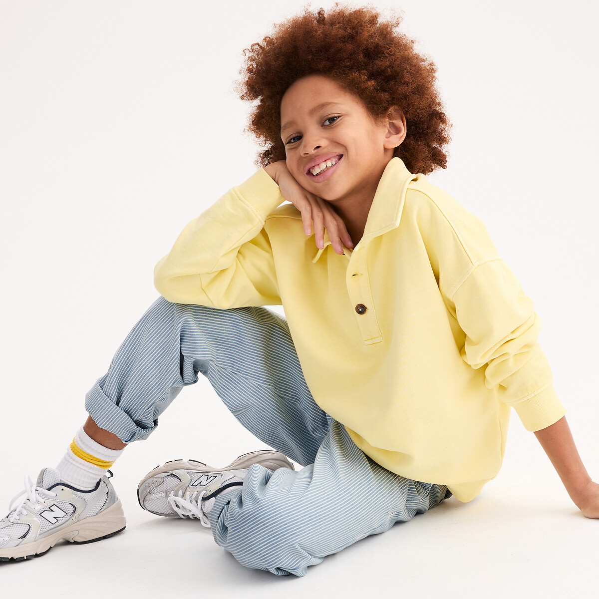 Φούτερ με γιακά polo από φλις