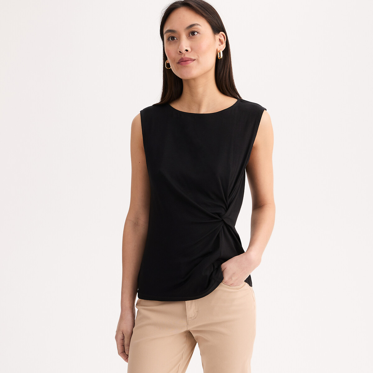 Αμάνικο μπλουζάκι με ντραπέ και στρογγυλή λαιμόκοψη