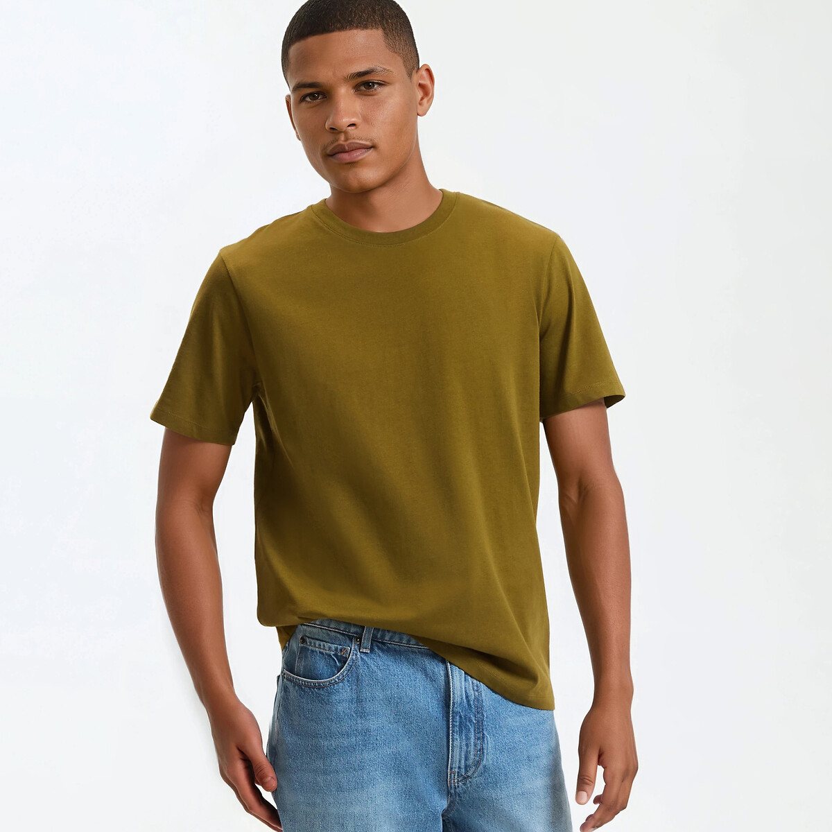 Κοντομάνικο μπλουζάκι με στρογγυλή λαιμόκοψη