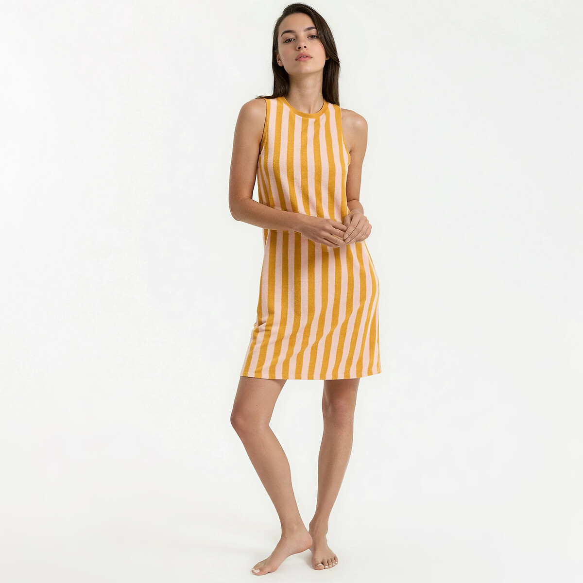 Ριγέ νυχτικό από πετσετέ ύφασμα