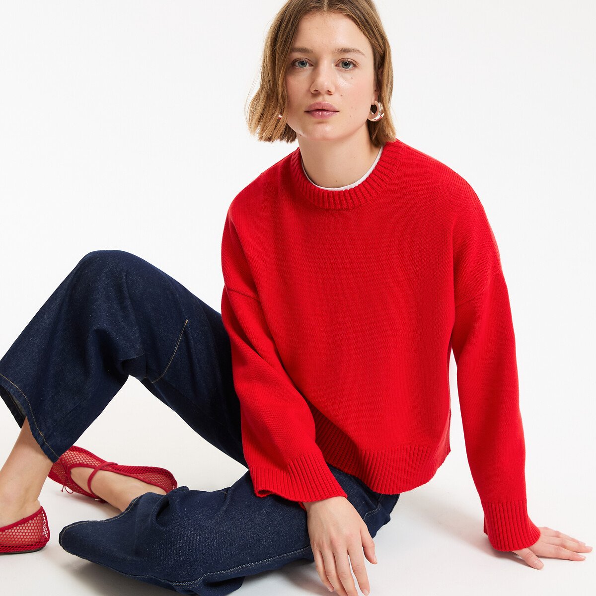 Πλεκτή μπλούζα με στρογγυλή λαιμόκοψη