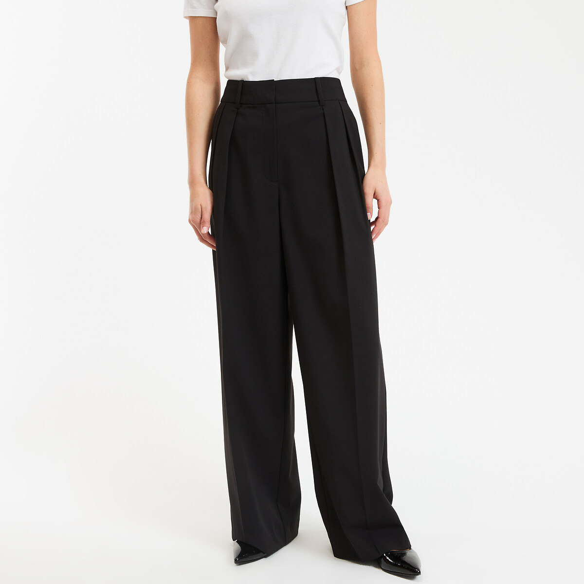 Παντελόνι φαρδύ με πιέτες