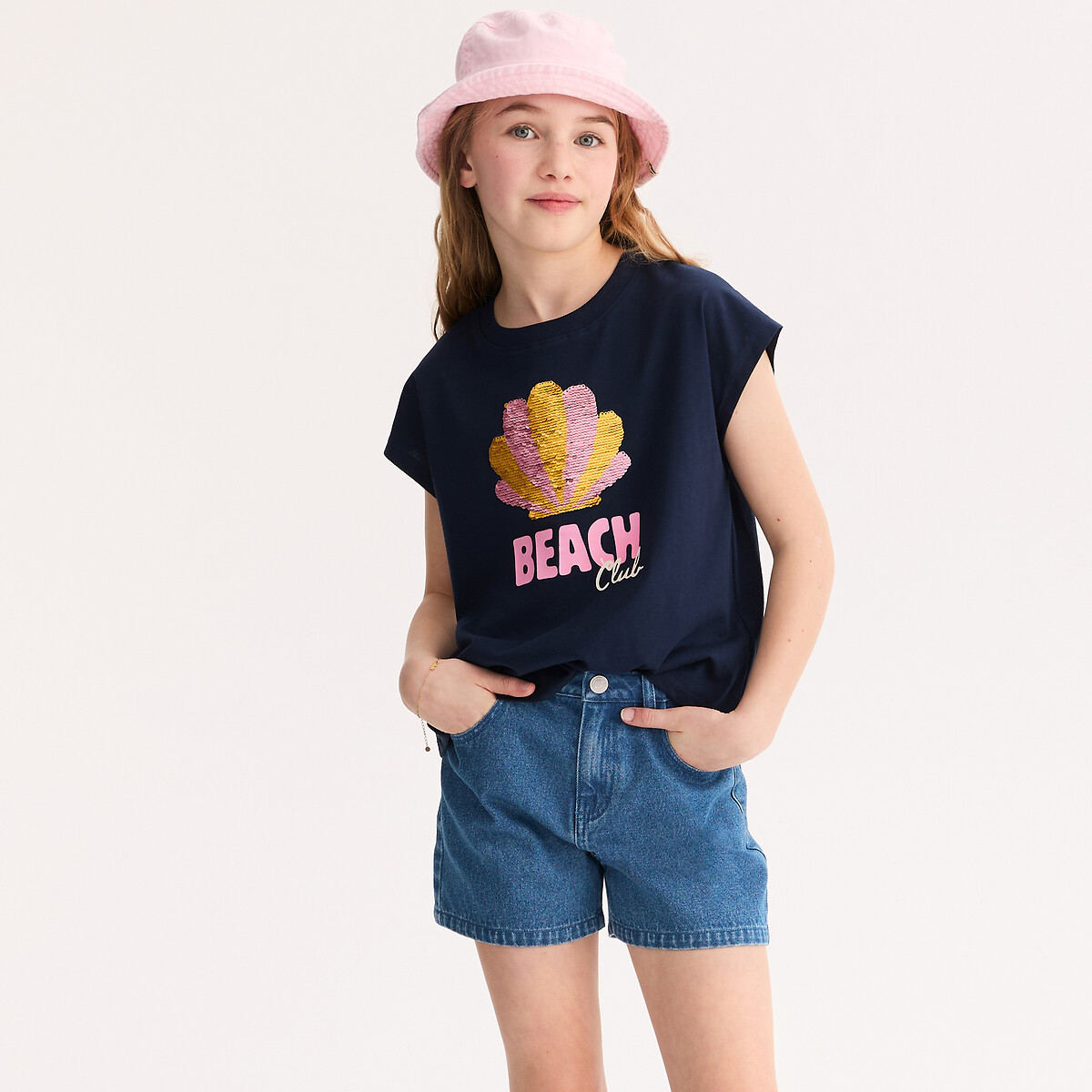 Κοντομάνικο μπλουζάκι με παγιέτες