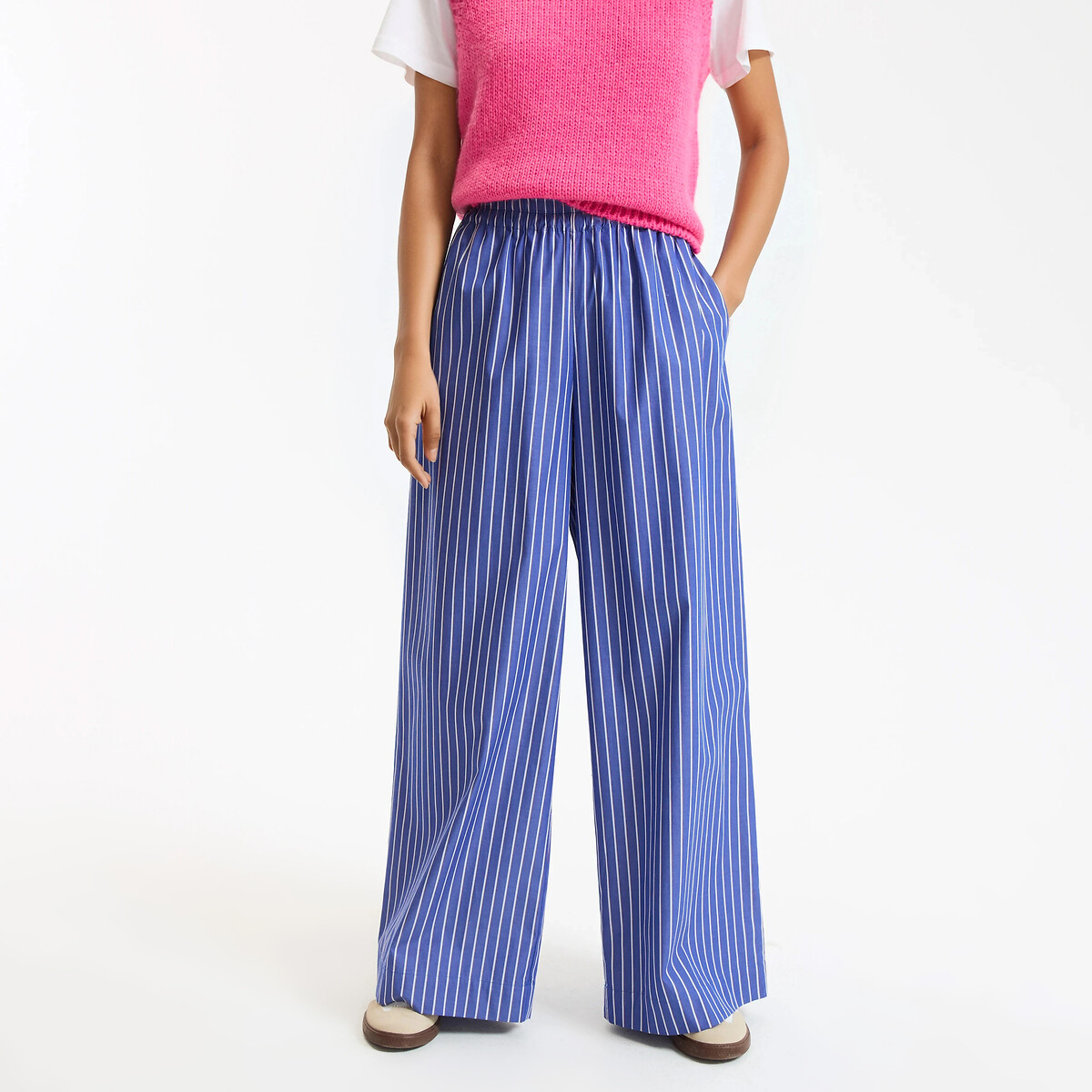 Φαρδύ παντελόνι με ρίγες και ελαστική μέση