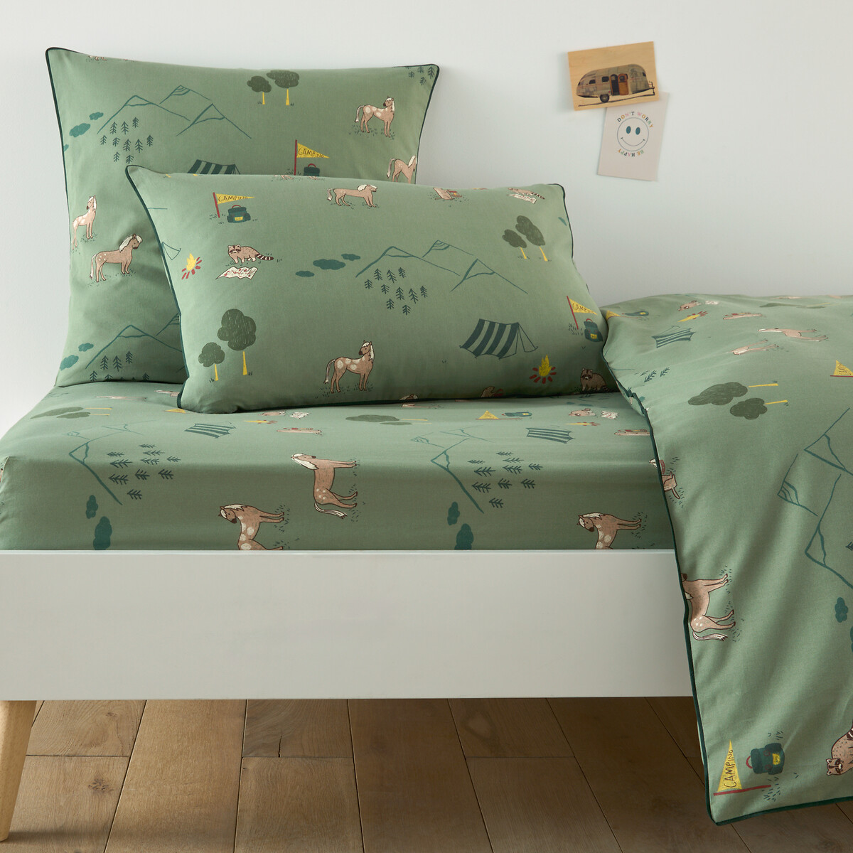 Παιδικό κατωσέντονο από βαμβάκι με στάμπα ζωάκια 90x190 cm