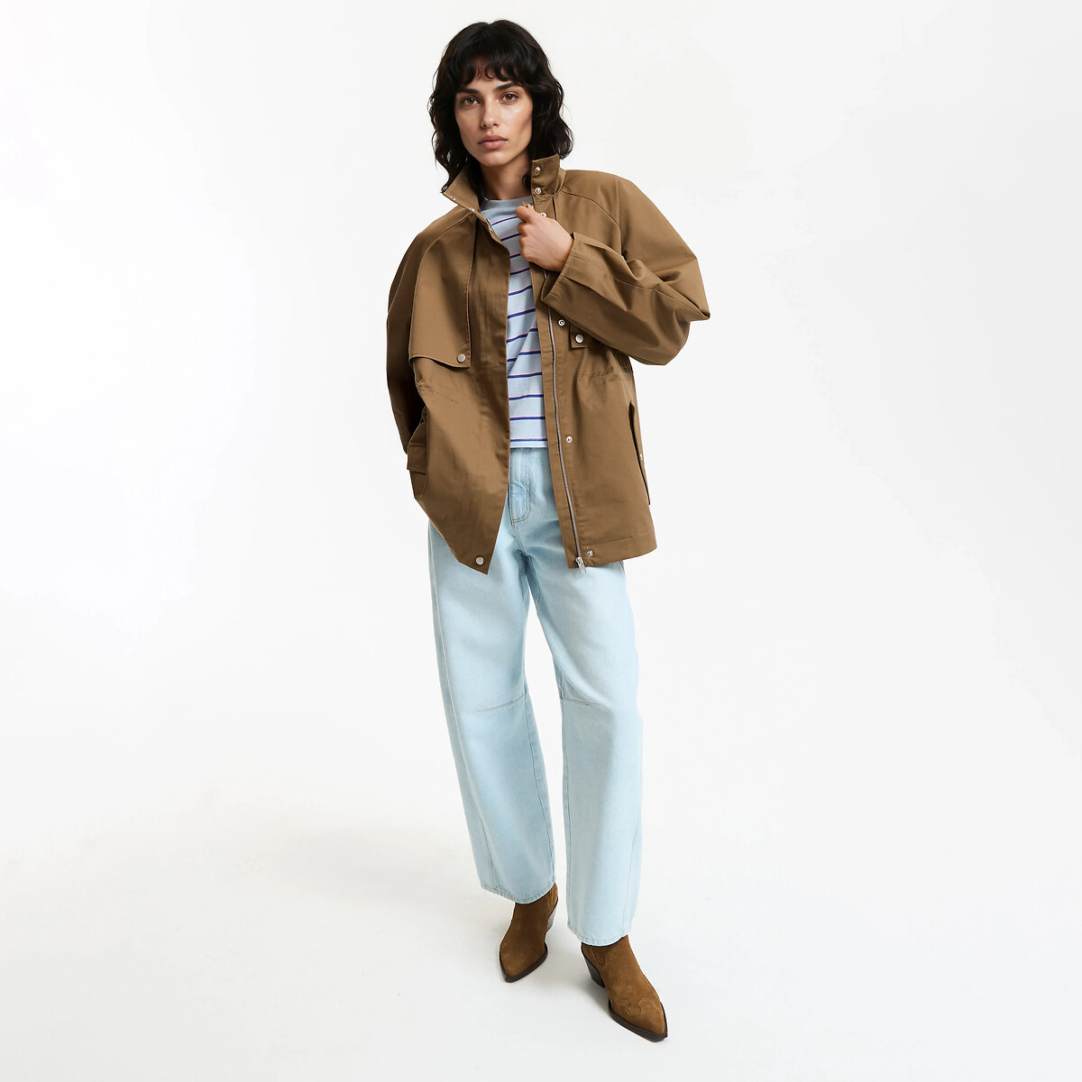 Κοντή καπαρντίνα με φερμουάρ και μανίκια balloon