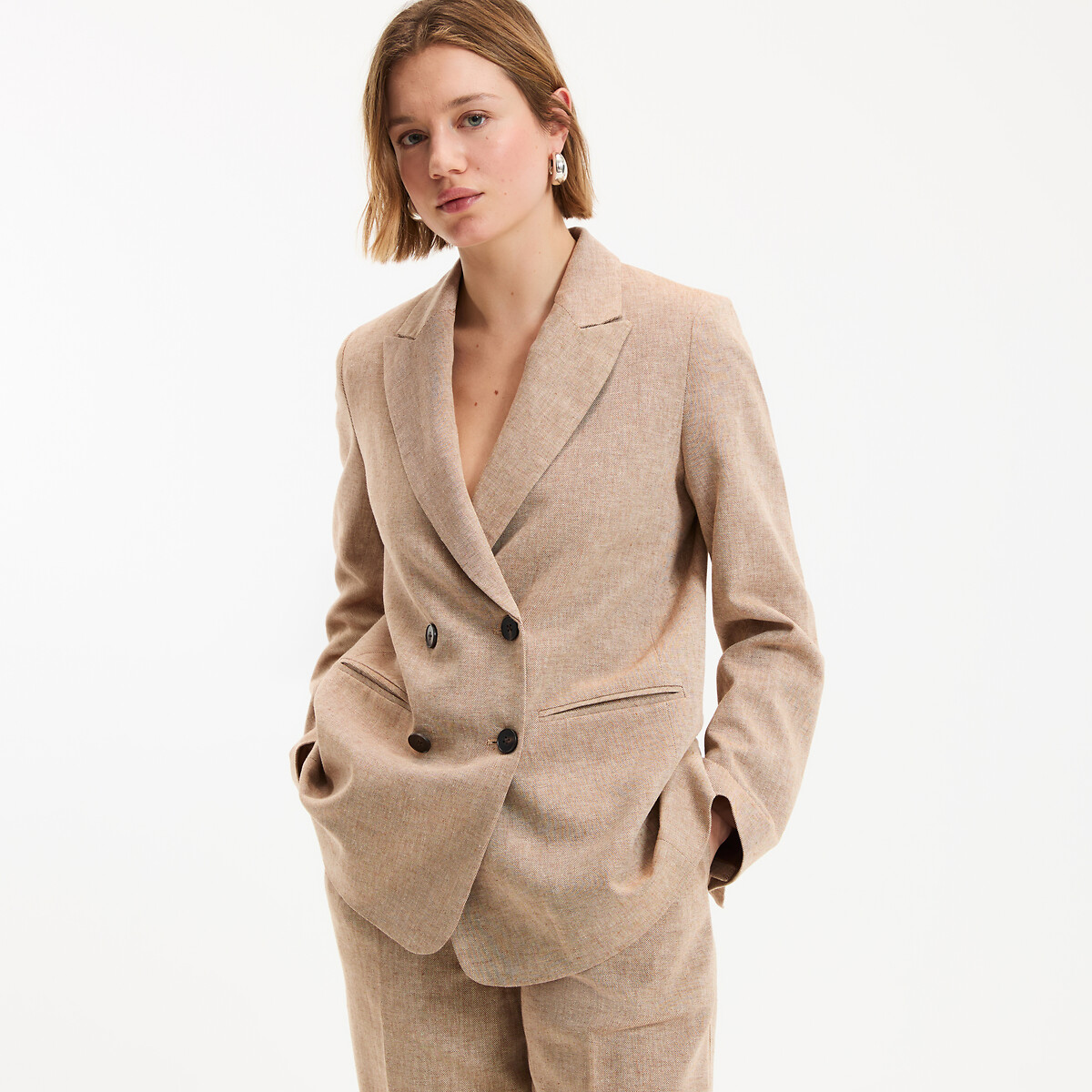 Μακρύ σακάκι σε φαρδιά γραμμή