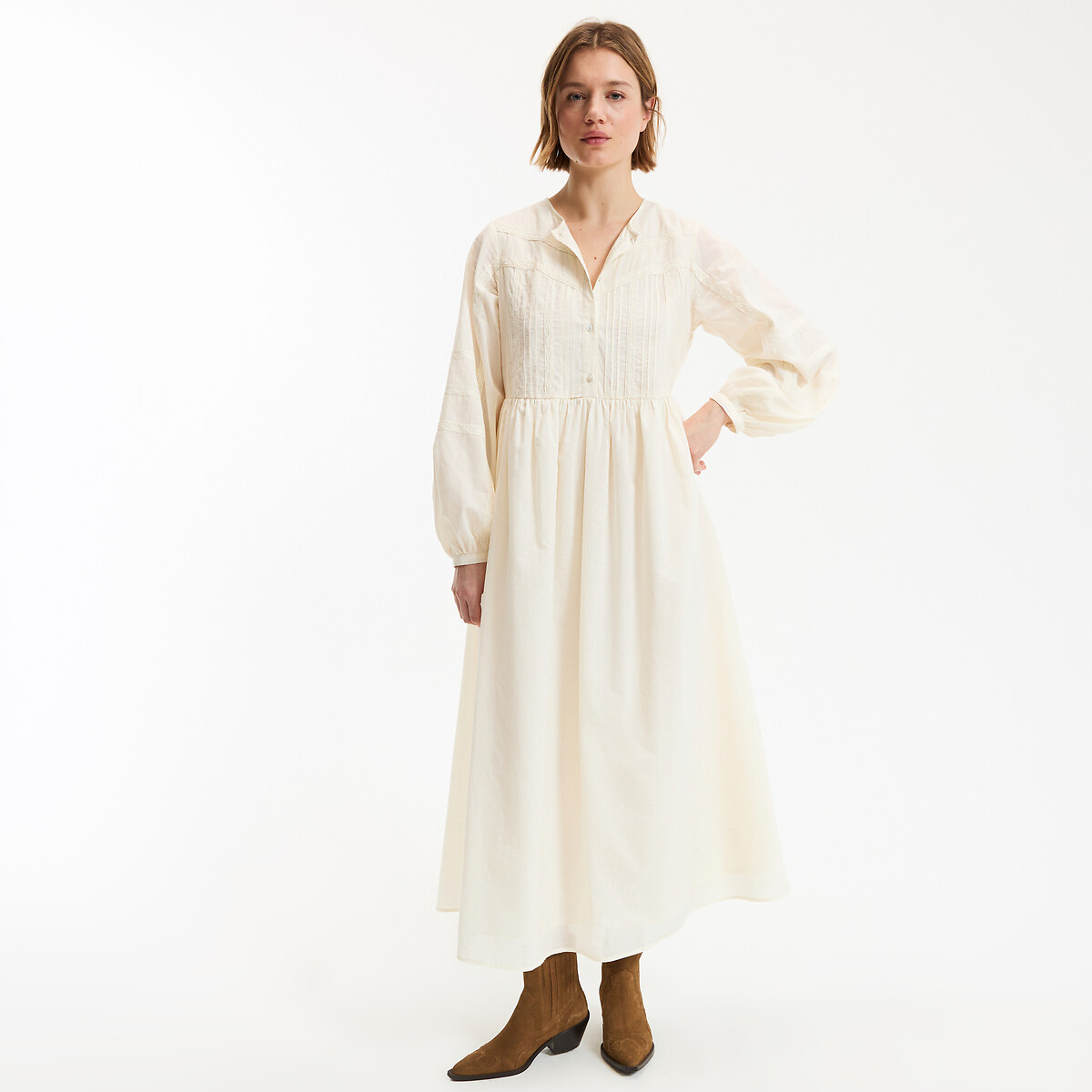 Μακρύ αέρινο φόρεμα με μακριά μανίκια