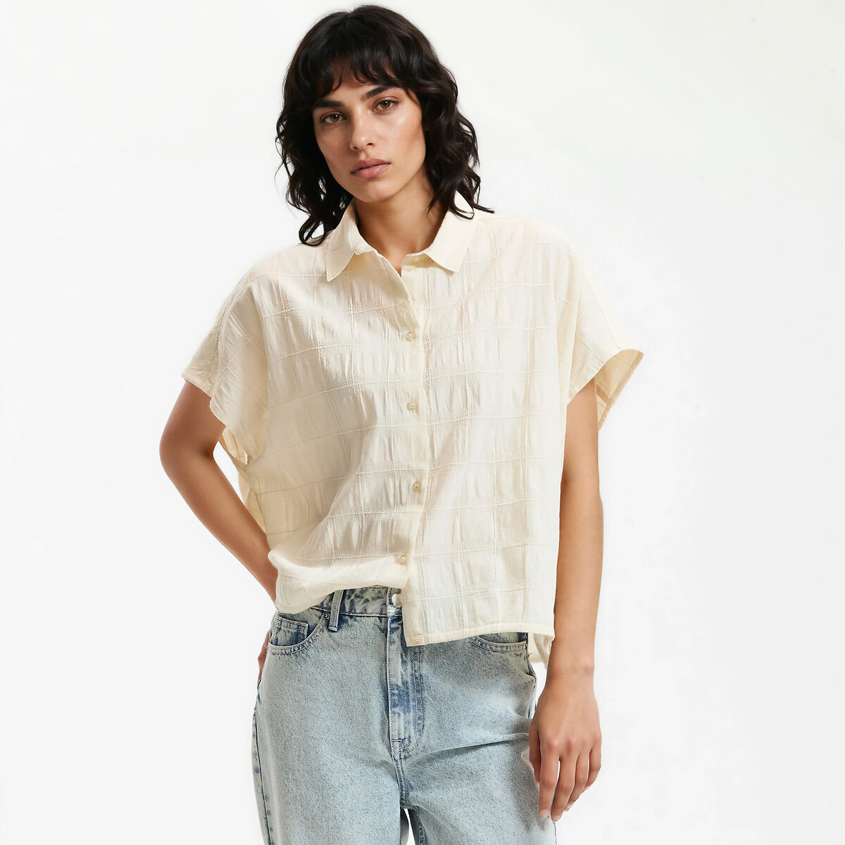 Πουκάμισο φαρδύ με κοντά μανίκια