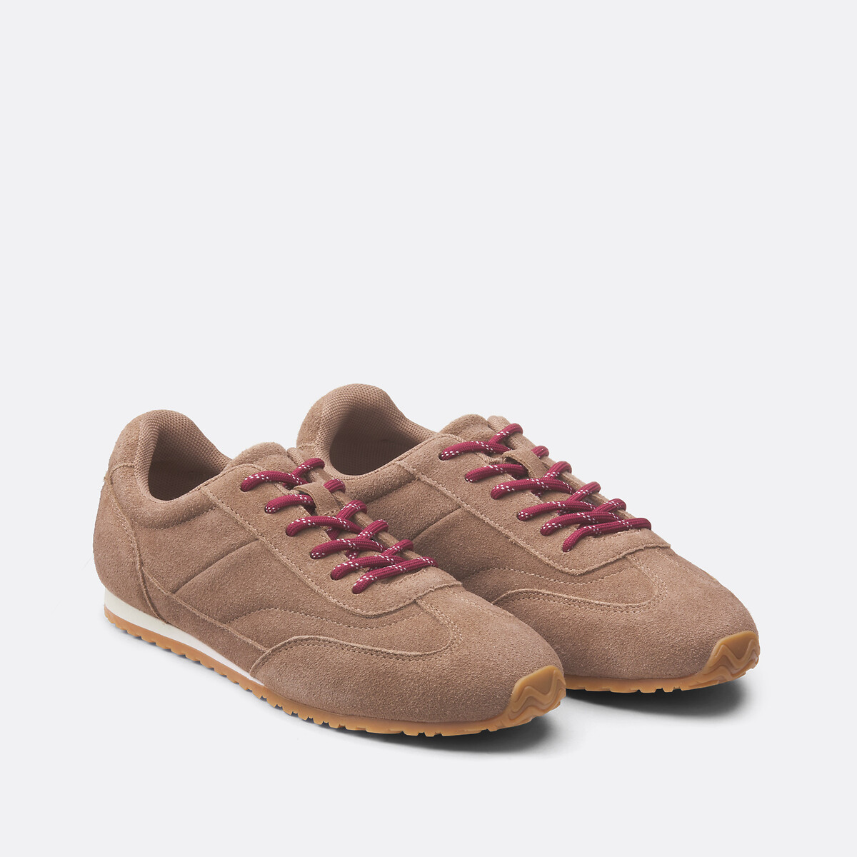 Sneakers από σουέντ δέρμα