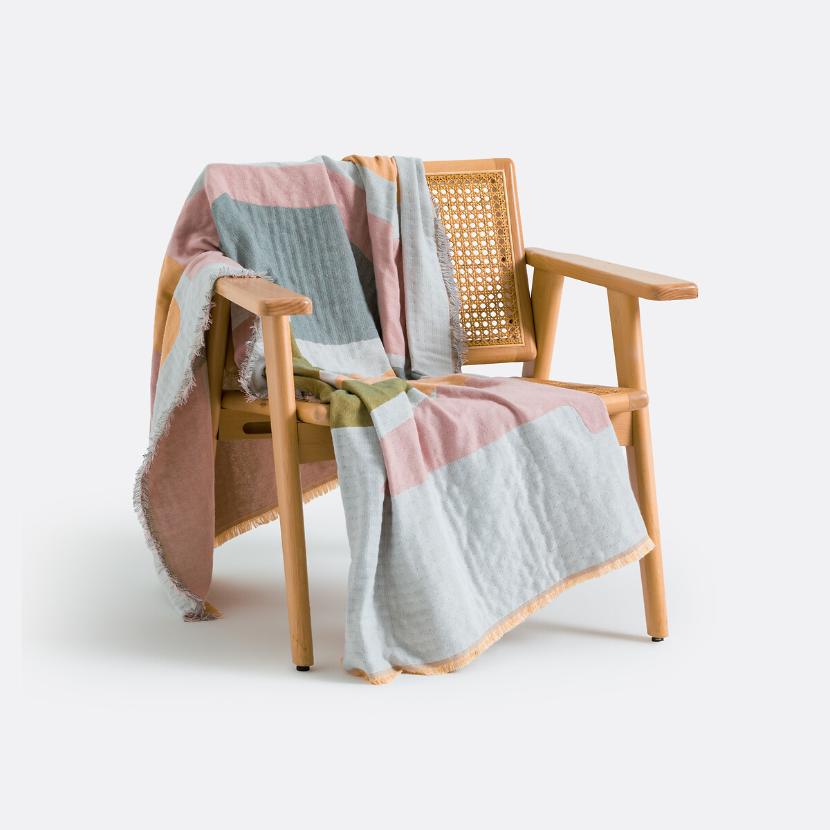 Ριχτάρι ζακάρ με μοτίβα και κρόσσια 130x170 cm