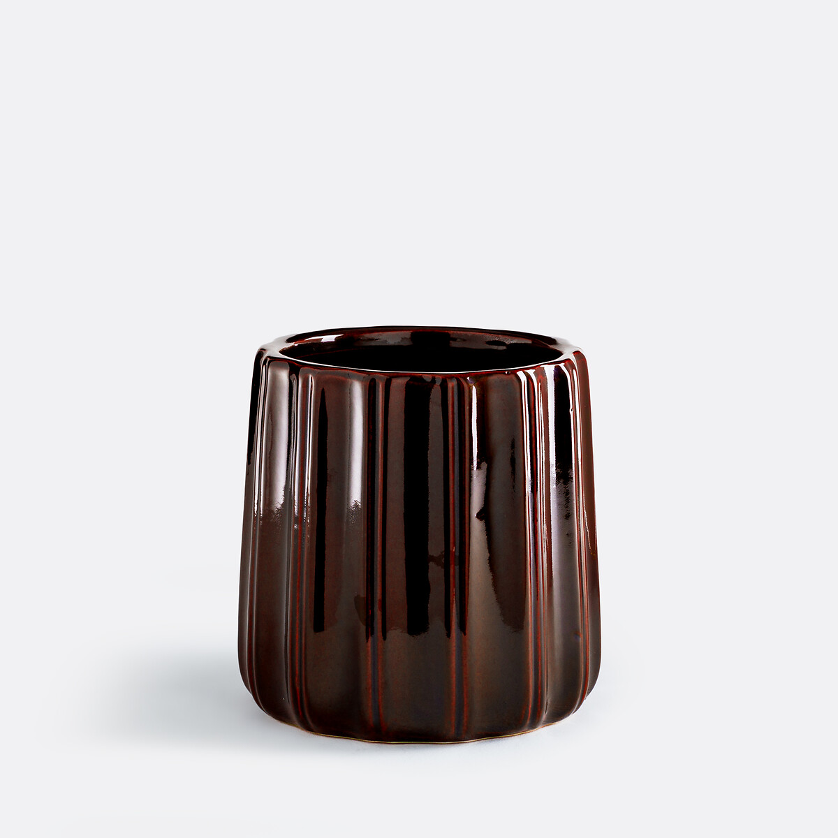 Κασπώ από ανάγλυφο κεραμικό Μ20xΠ20xΥ20cm