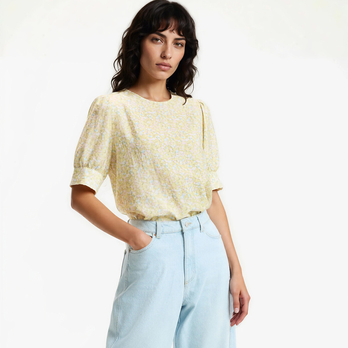 Μπλούζα με στρογγυλή λαιμόκοψη