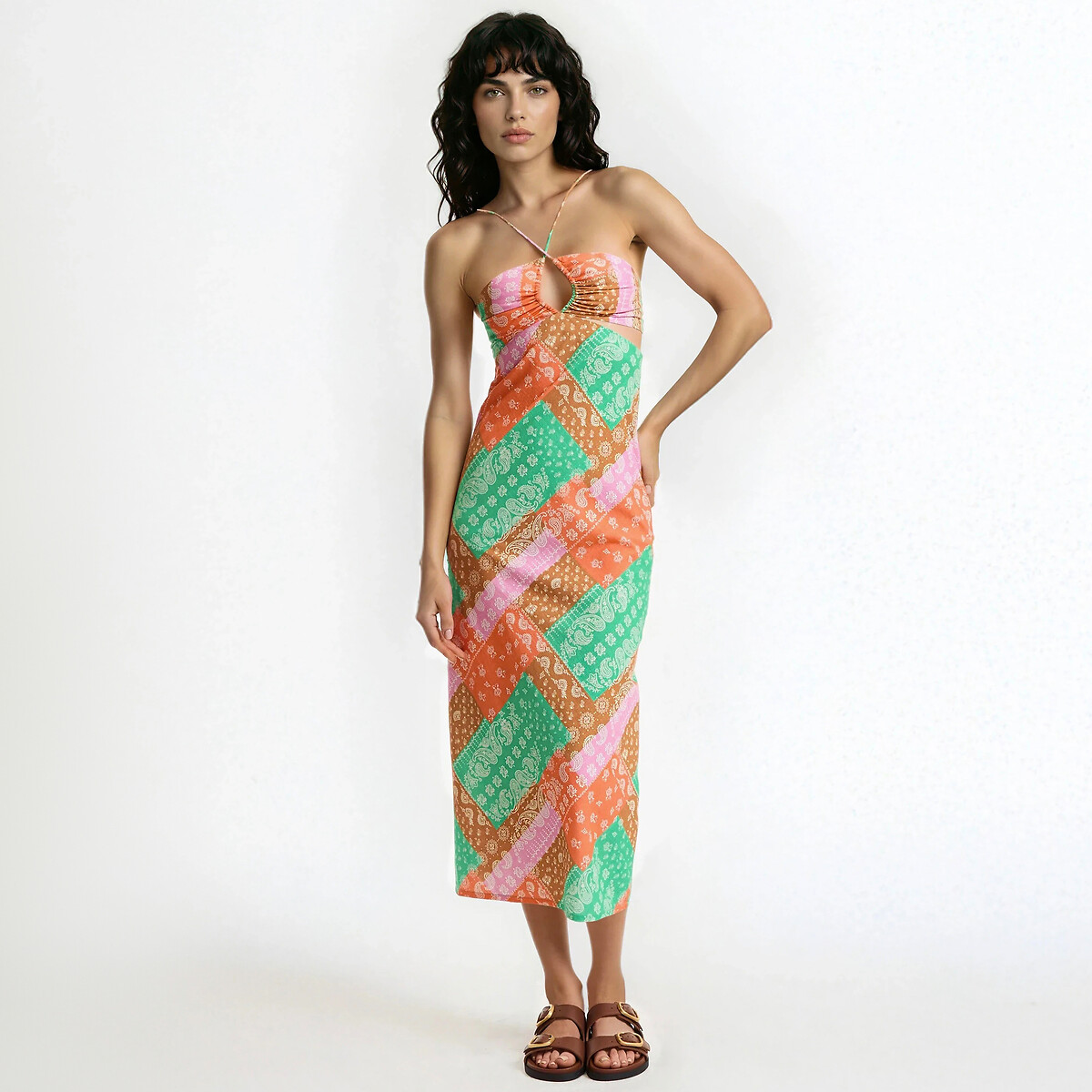 Μίντι στράπλες φόρεμα με μοτίβο με λαχούρια