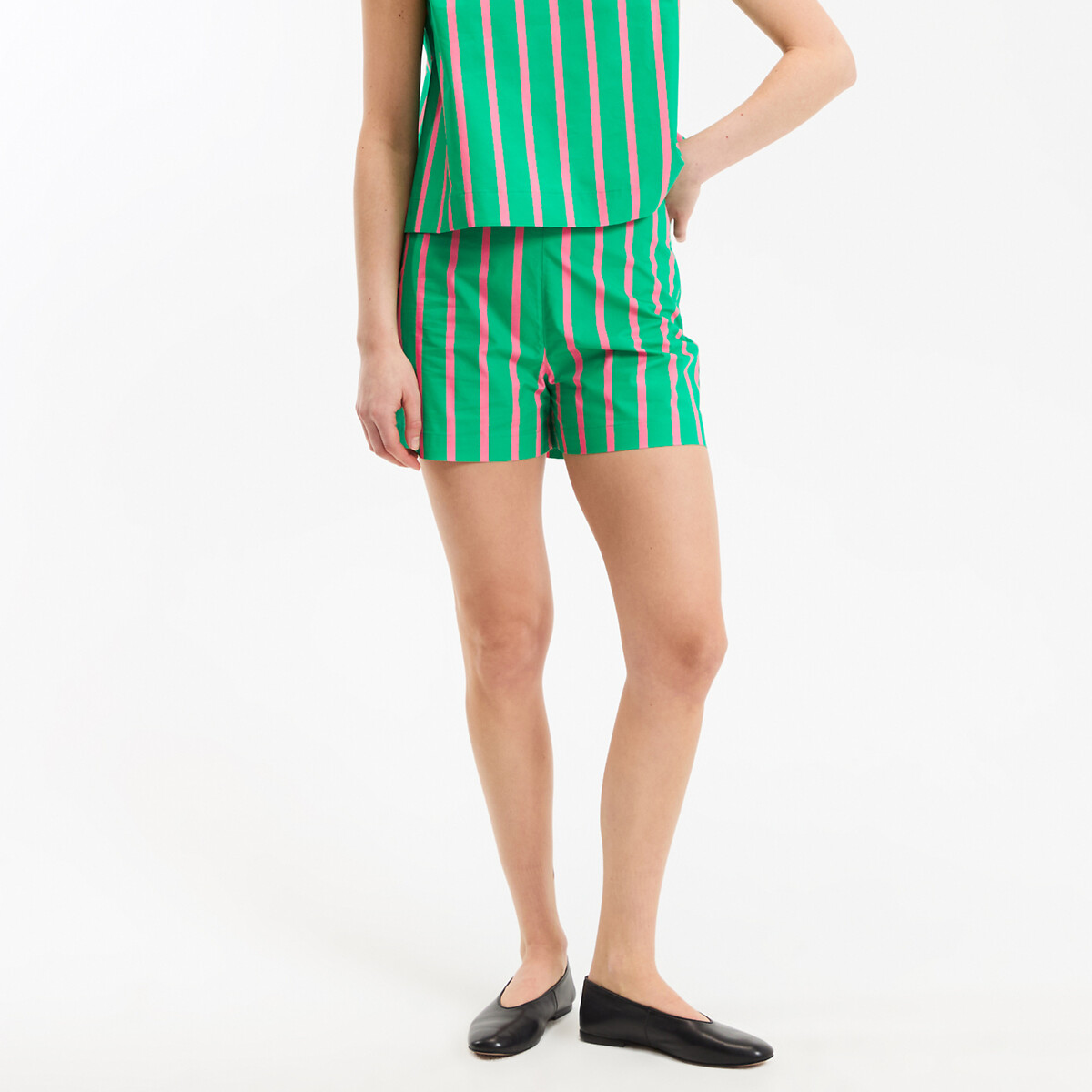 Ριγέ ίσιο σορτς