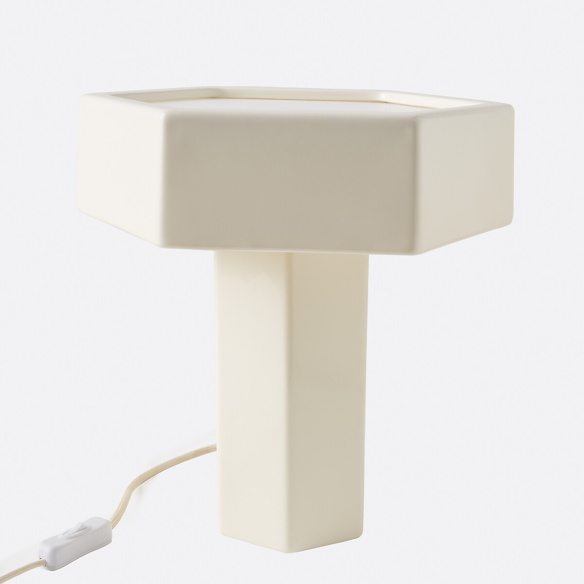 Επιτραπέζιο φωτιστικό από κεραμικό