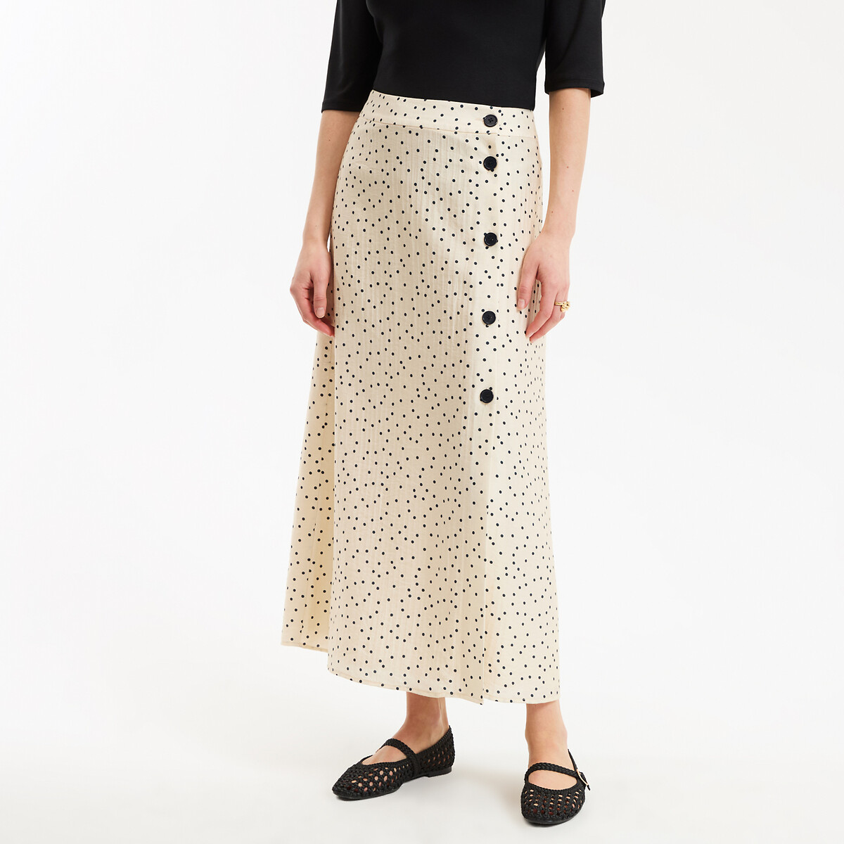 Μακριά φούστα με κουμπιά και πουά σχέδιο