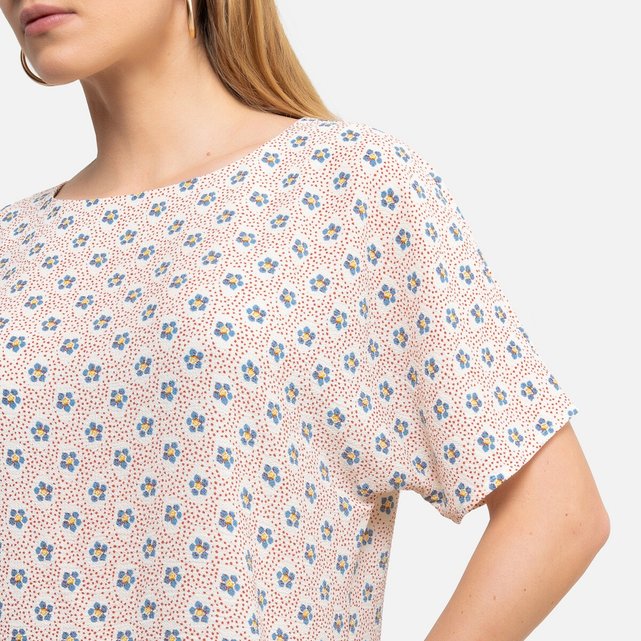 Κοντομάνικη μπλούζα με γεωμετρικό μοτίβο