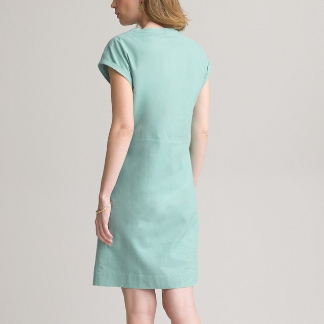 Ίσιο κοντομάνικο φόρεμα με λινό στη σύνθεση