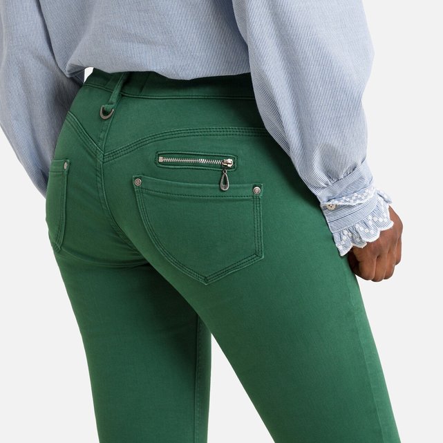 Παντελόνι με κοντό μήκος, Alexa Cropped New Magic Color