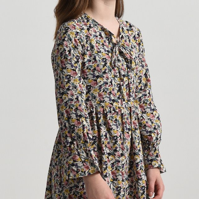 Μακρυμάνικο φόρεμα με φλοράλ μοτίβο