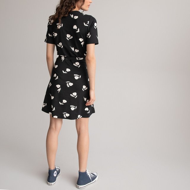 Κοντομάνικο κρουαζέ φόρεμα με φλοράλ μοτίβο