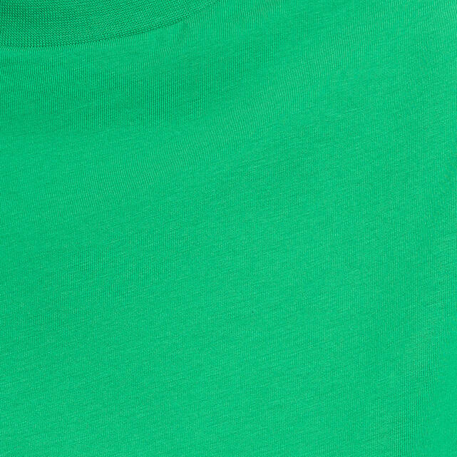 Κοντομάνικο βαμβακερό T-shirt σε loose γραμμή με στρογγυλή λαιμόκοψη