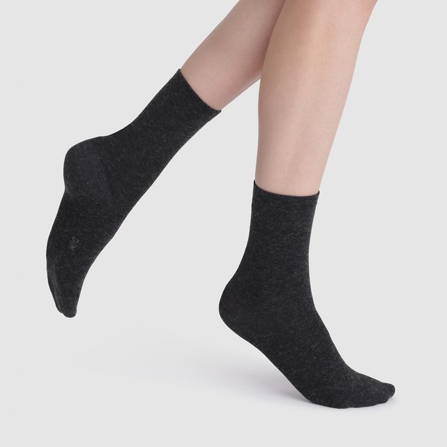 Κάλτσες μεσαίου ύψους με απαλή σύνθεση