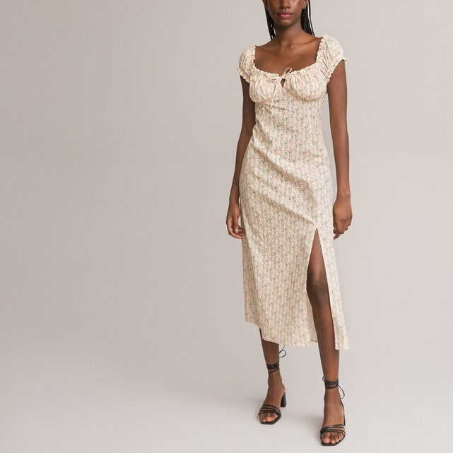 Μακρύ φόρεμα με τετράγωνο ντεκολτέ και φλοράλ μοτίβο
