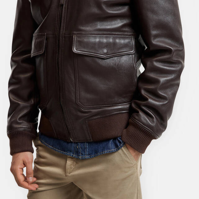 Δερμάτινο μπουφάν aviator με γιακά από sherpa