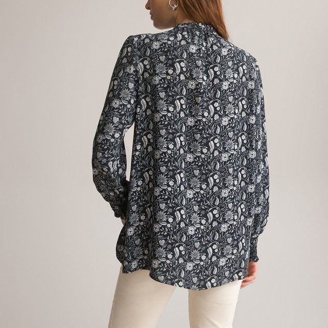 Μακρυμάνικη φλοράλ μπλούζα με στρογγυλή λαιμόκοψη