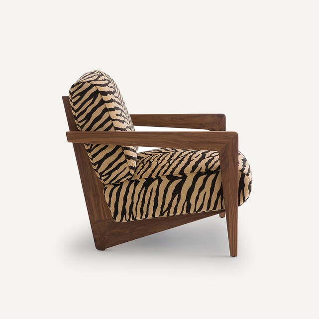 Πολυθρόνα από μασίφ ξύλο καρυδιάς με animal print, Izag