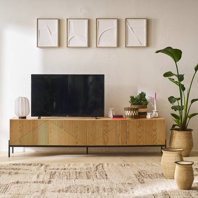 Έπιπλο TV και hi-fi, Lodge
