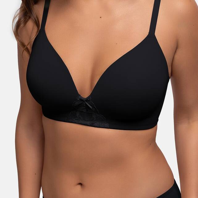 Σουτιέν χωρίς μπανέλες, Michelle Eco