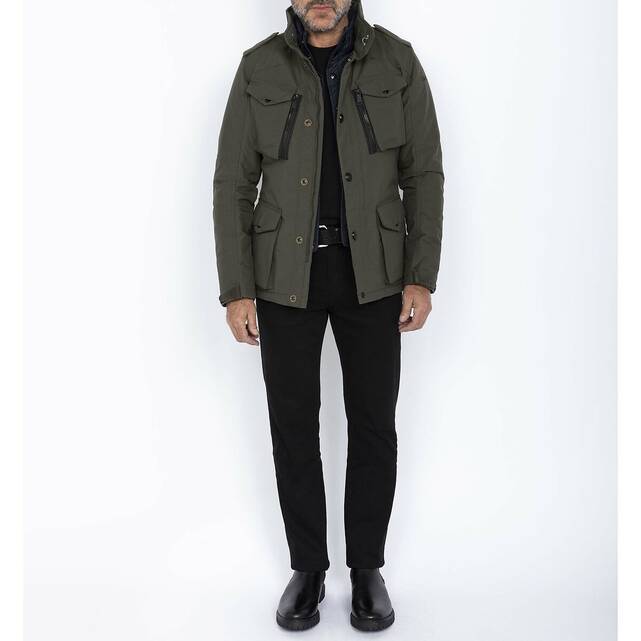 Jacket με ψηλή λαιμόκοψη