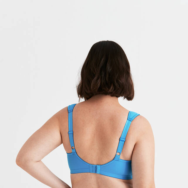 Σουτιέν χωρίς μπανέλες, Lovely Lace