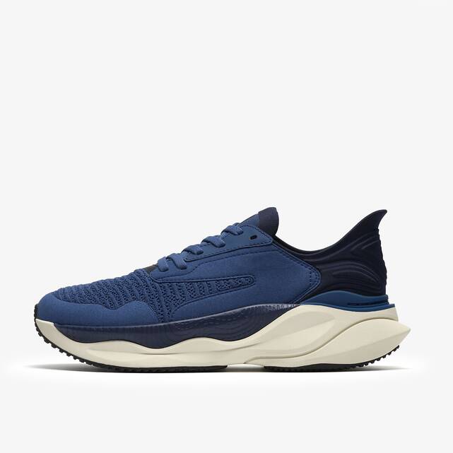 Αθλητικά παπούτσια Clarks Pace