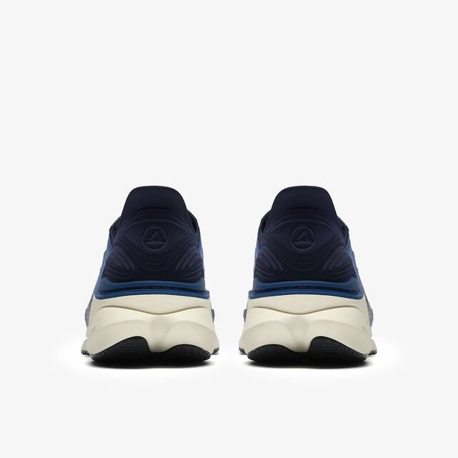 Αθλητικά παπούτσια Clarks Pace
